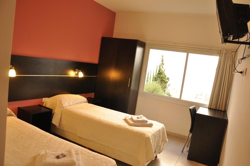 וייה דולורס Hotel La Fontana חדר תמונה